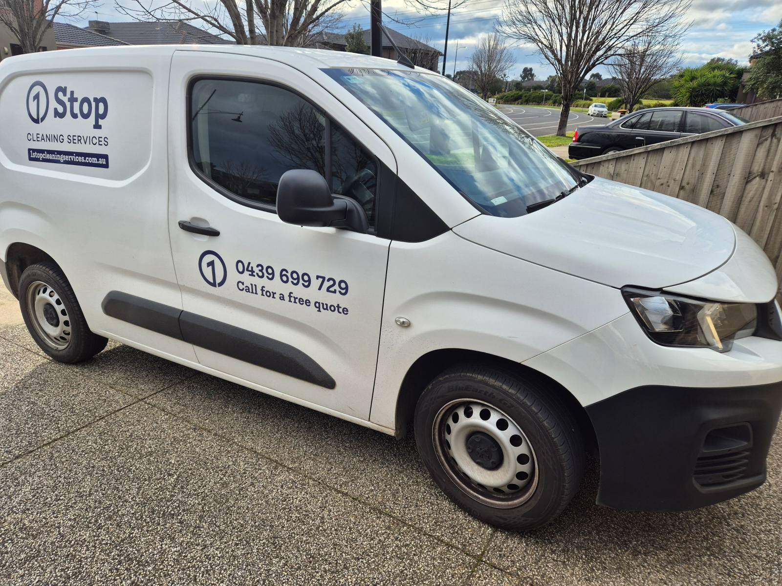 Window cleaning, interior glass polished streak-free in Epping